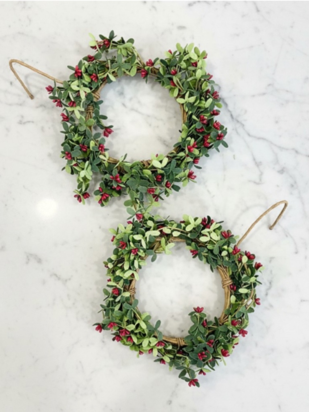 Set/2 Red Berry Wreaths